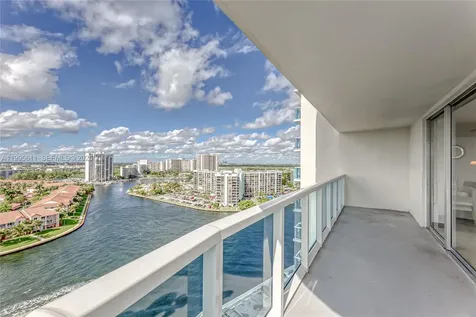 3800 S Ocean Drive Hollywood FL 33019