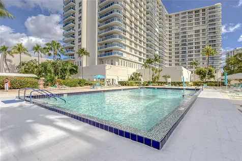 3800 S Ocean Drive Hollywood FL 33019
