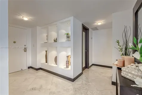 3800 S Ocean Drive Hollywood FL 33019