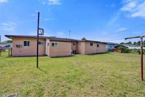 3811 NW 174th Street Miami Gardens FL 33055