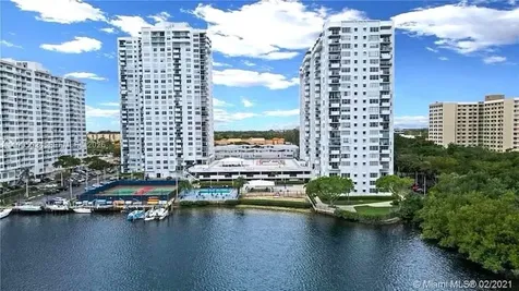 2750 NE 183rd Street Aventura FL 33160