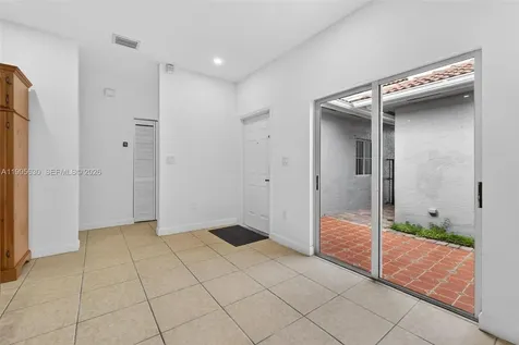 1281 NE 41st Place Homestead FL 33033