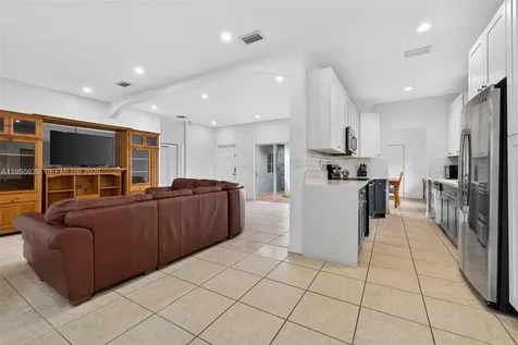 1281 NE 41st Place Homestead FL 33033
