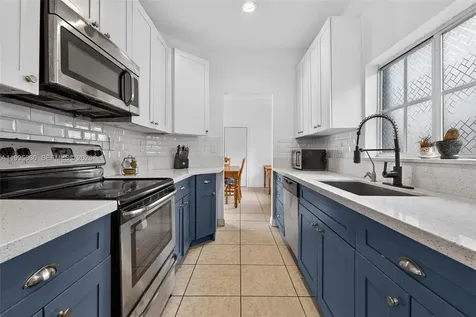 1281 NE 41st Place Homestead FL 33033