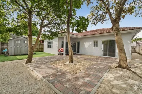 1281 NE 41st Place Homestead FL 33033