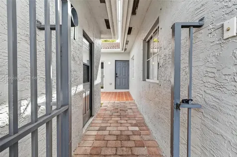 1281 NE 41st Place Homestead FL 33033