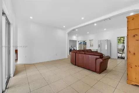 1281 NE 41st Place Homestead FL 33033