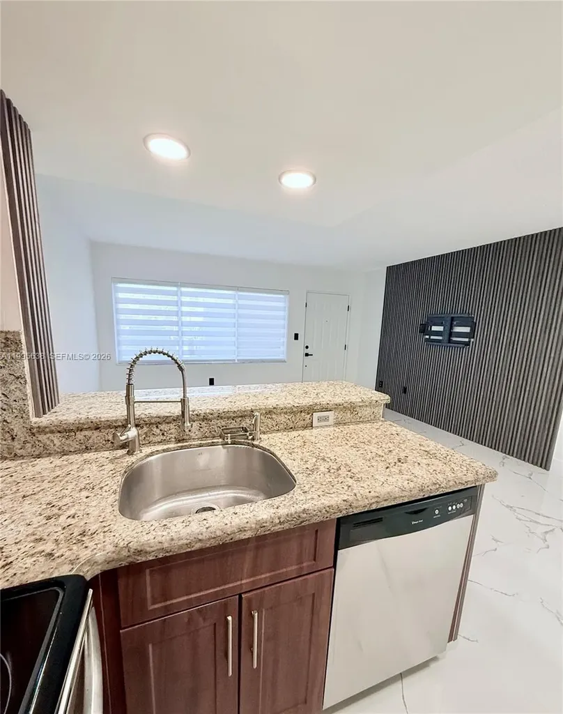 8660 NW 5th Terrace Miami FL 33126