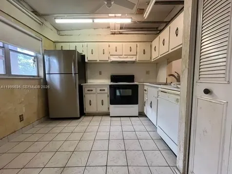 8810 W Mcnab Road Tamarac FL 33321