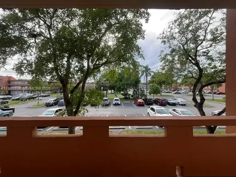 8810 W Mcnab Road Tamarac FL 33321