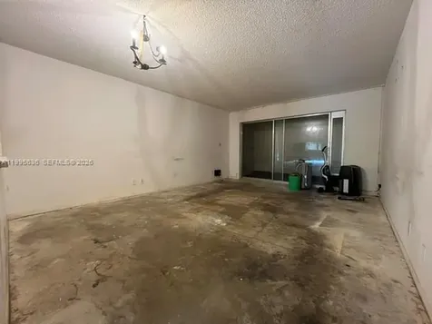 8810 W Mcnab Road Tamarac FL 33321