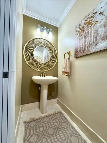 2723 E Abiaca Circle Davie FL 33328