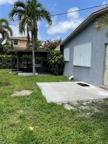 3830 SW 31st Street West Park FL 33023