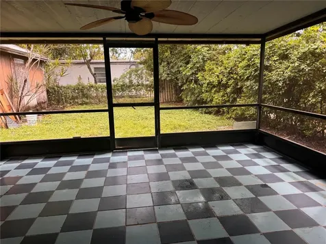 3830 SW 31st Street West Park FL 33023