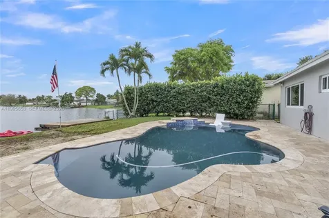 2426 NW 108th Terrace Sunrise FL 33322