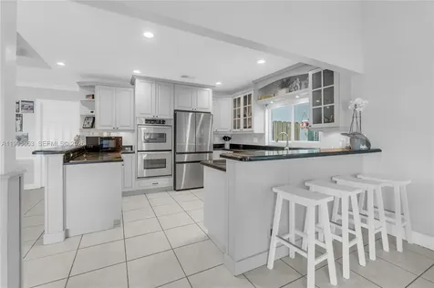 2426 NW 108th Terrace Sunrise FL 33322
