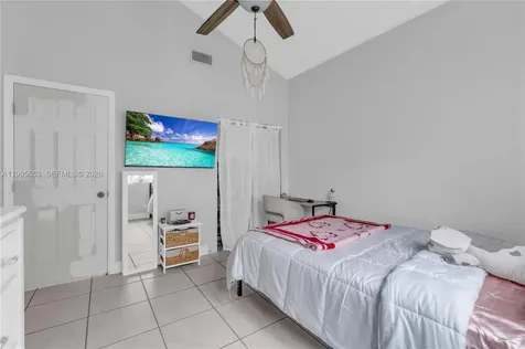 2426 NW 108th Terrace Sunrise FL 33322