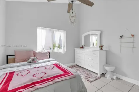 2426 NW 108th Terrace Sunrise FL 33322