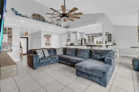 2426 NW 108th Terrace Sunrise FL 33322