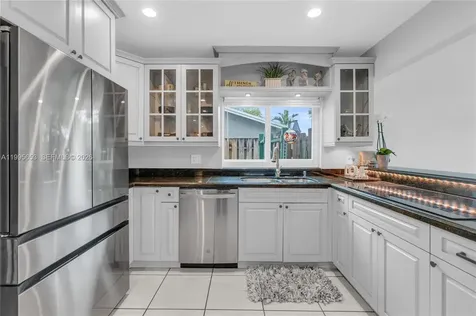 2426 NW 108th Terrace Sunrise FL 33322