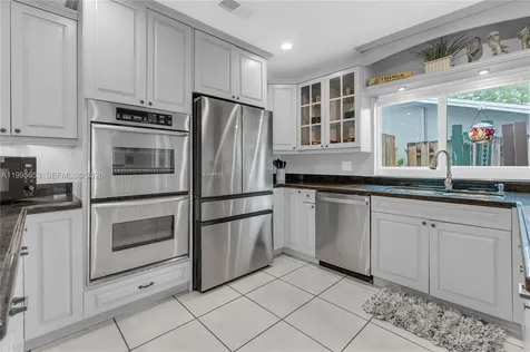2426 NW 108th Terrace Sunrise FL 33322