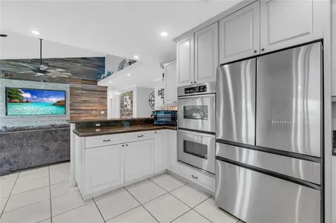 2426 NW 108th Terrace Sunrise FL 33322
