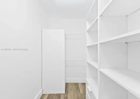 816 N Golf Drive Hollywood FL 33021