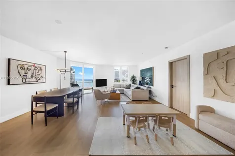 701 Brickell Key Boulevard Miami FL 33131