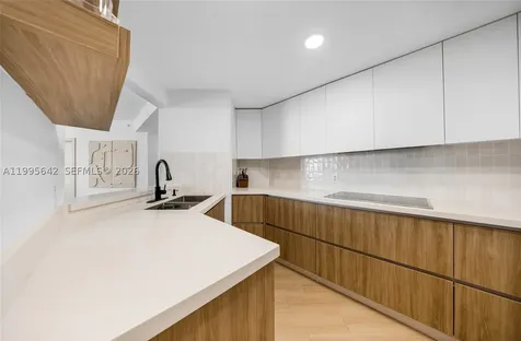701 Brickell Key Boulevard Miami FL 33131
