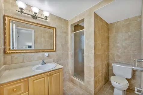 9260 Bay Harbor Terrace Bay Harbor Islands FL 33154