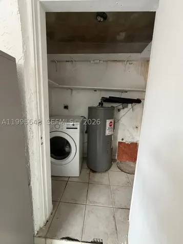 805 W 79th Place Hialeah FL 33014