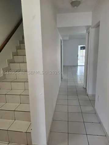 805 W 79th Place Hialeah FL 33014