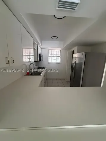 805 W 79th Place Hialeah FL 33014