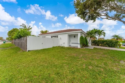 17570 SW 142nd Court Miami FL 33177