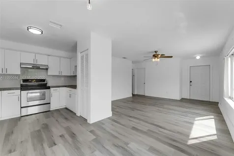17570 SW 142nd Court Miami FL 33177