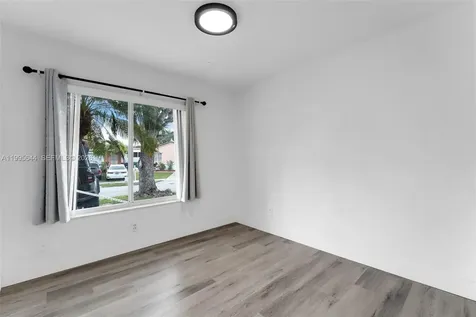 17570 SW 142nd Court Miami FL 33177