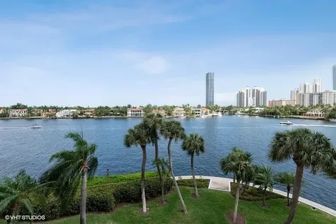 19707 Turnberry Way Aventura FL 33180