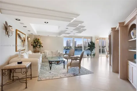 19707 Turnberry Way Aventura FL 33180