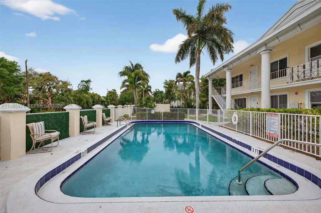 4525 NE 21st Avenue Fort Lauderdale FL 33308