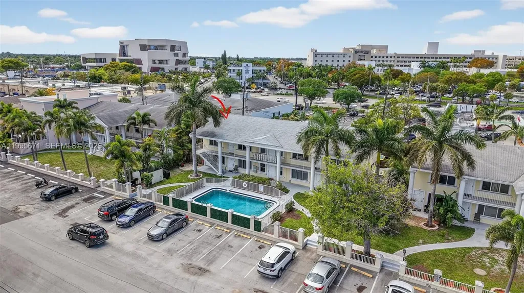 4525 NE 21st Avenue Fort Lauderdale FL 33308