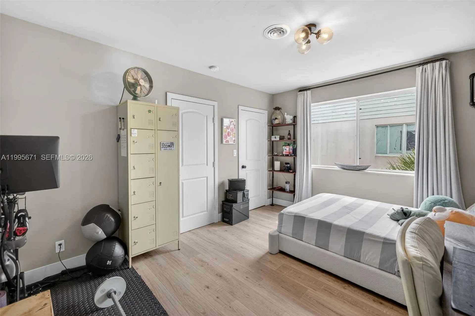 4525 NE 21st Avenue Fort Lauderdale FL 33308