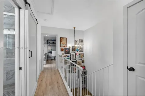 4525 NE 21st Avenue Fort Lauderdale FL 33308