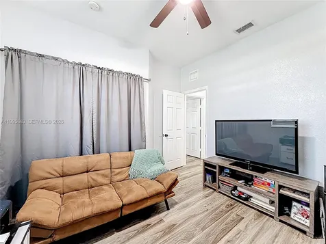 1013 NE 42nd Avenue Homestead FL 33033