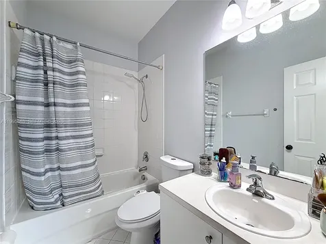 1013 NE 42nd Avenue Homestead FL 33033