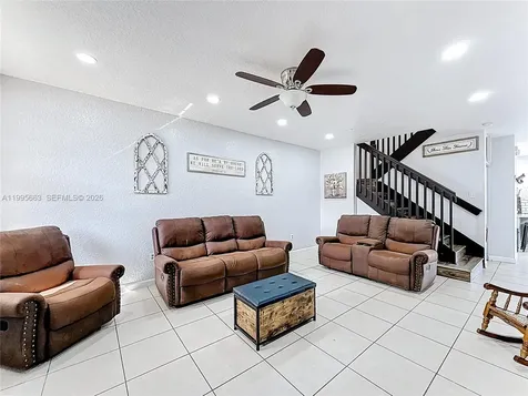 1013 NE 42nd Avenue Homestead FL 33033