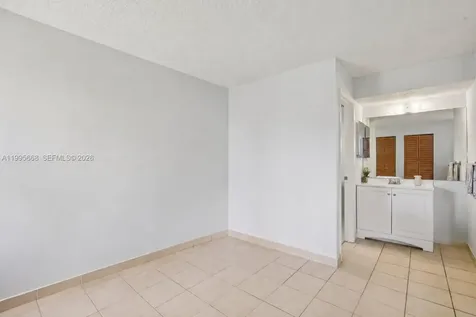 9930 Twin Lakes Drive Coral Springs FL 33071