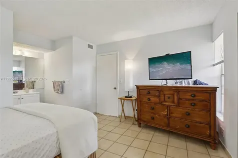 9930 Twin Lakes Drive Coral Springs FL 33071