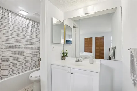 9930 Twin Lakes Drive Coral Springs FL 33071