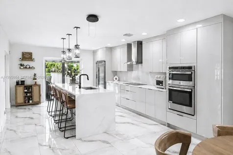 8253 NW 2nd Court Coral Springs FL 33071