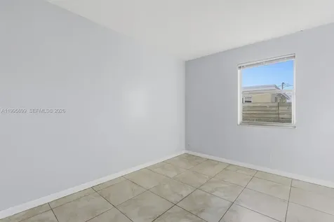 533 NW 15th Way Fort Lauderdale FL 33311